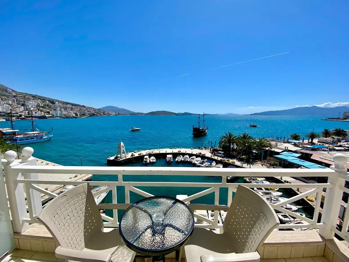 Sun N Blue Hotel Sarande