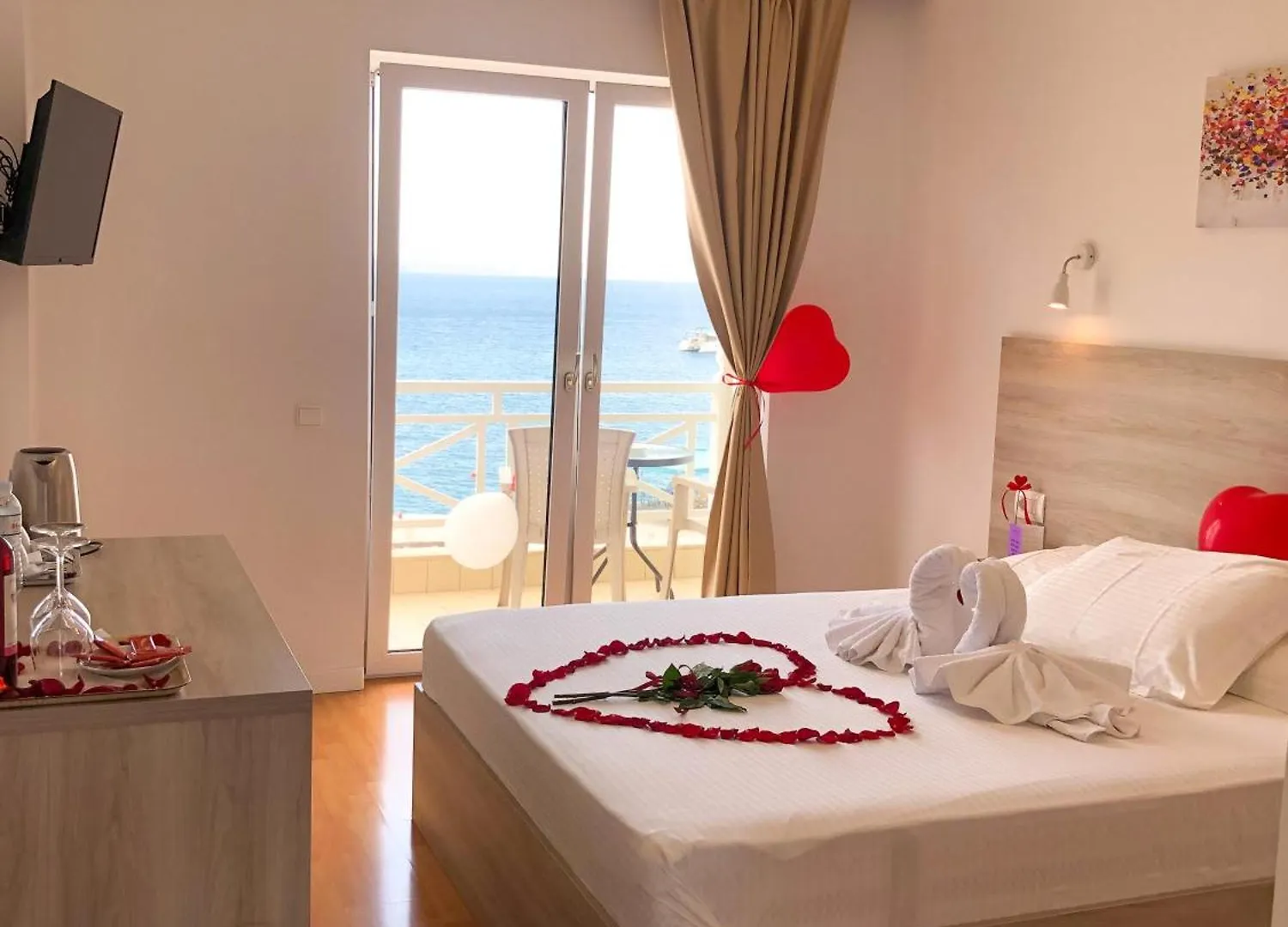 Sun N Blue Hotel Sarande