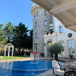 Castle Konti Albânia