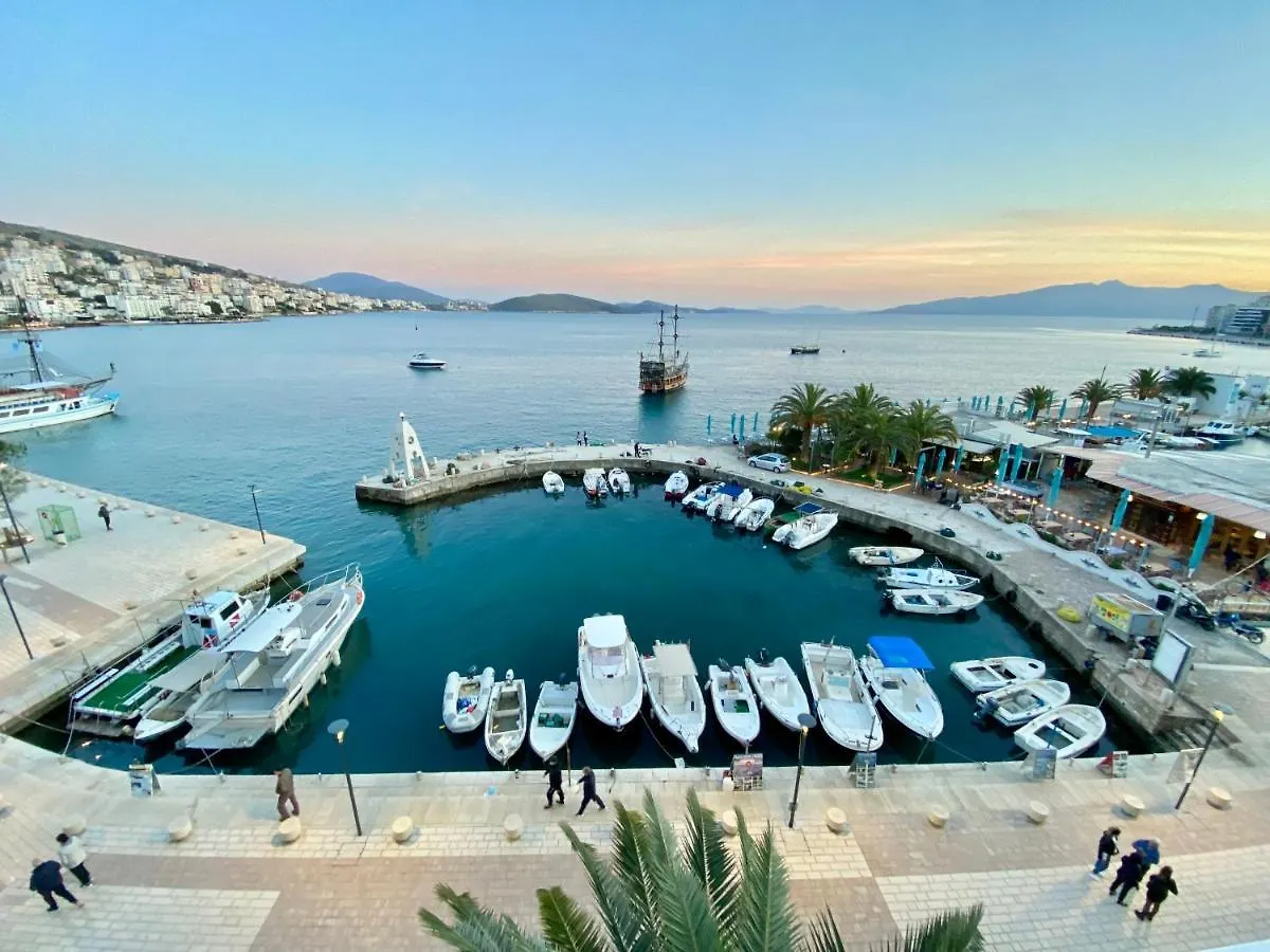 Sun N Blue Hotel Saranda 3*,  Arnavutluk