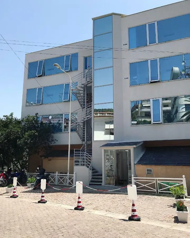 Sun N Blue Hotel Saranda 3*,
